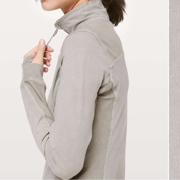 EUC Lululemon Cut Class Jacket Washed French Clay - size 12 - Picture 3 of 10